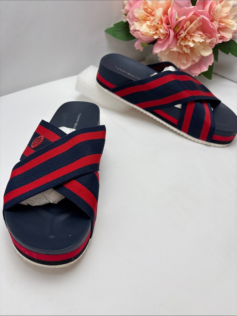 Tommy Hilfiger Blysse Womens 7 Flatform Sandals Red/Blue Striped Crossover  #482